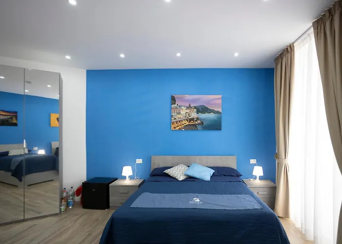Giuly Suites & RoomsHotel Napoli